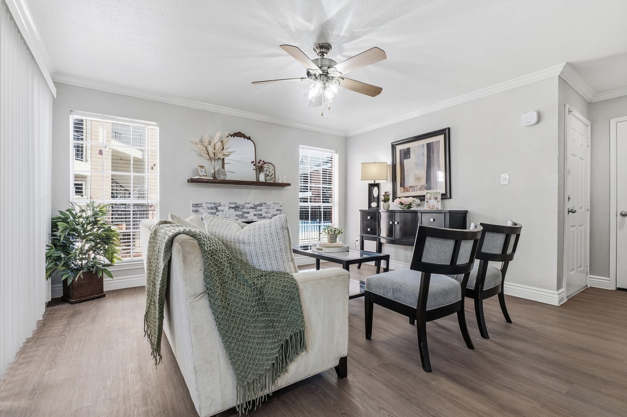 Beacon Hill Apartments - Photo 6 of 40