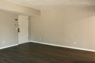 905 Coolidge Road - Photo 1 of 1