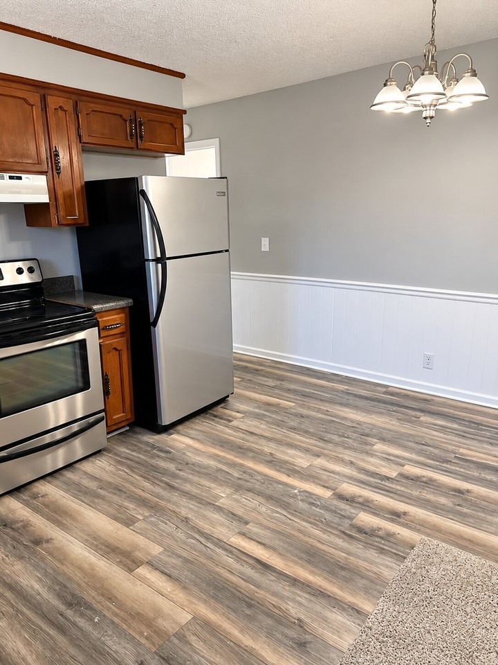 1613 Hartsville Pike - Photo 4 of 13