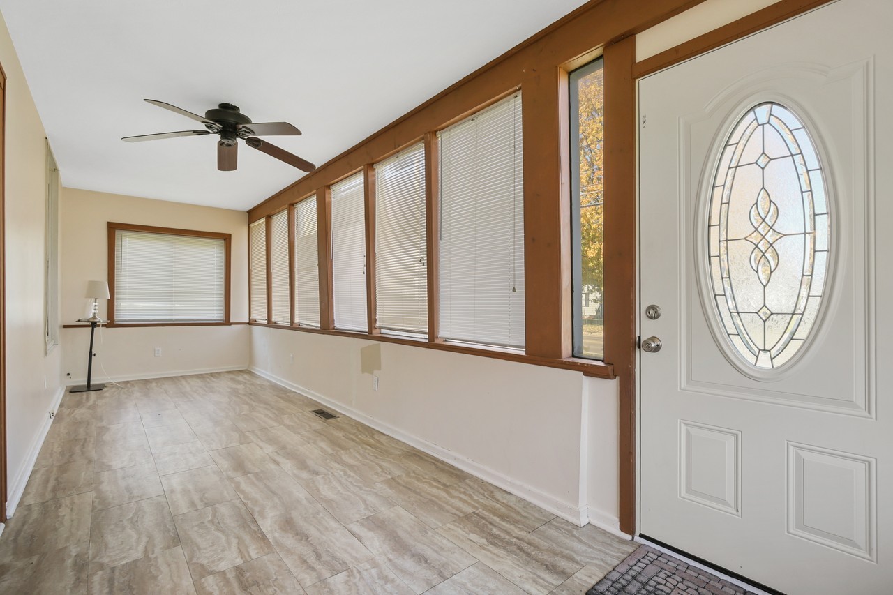 325 Bailey Rd #1 - Photo 3 of 33
