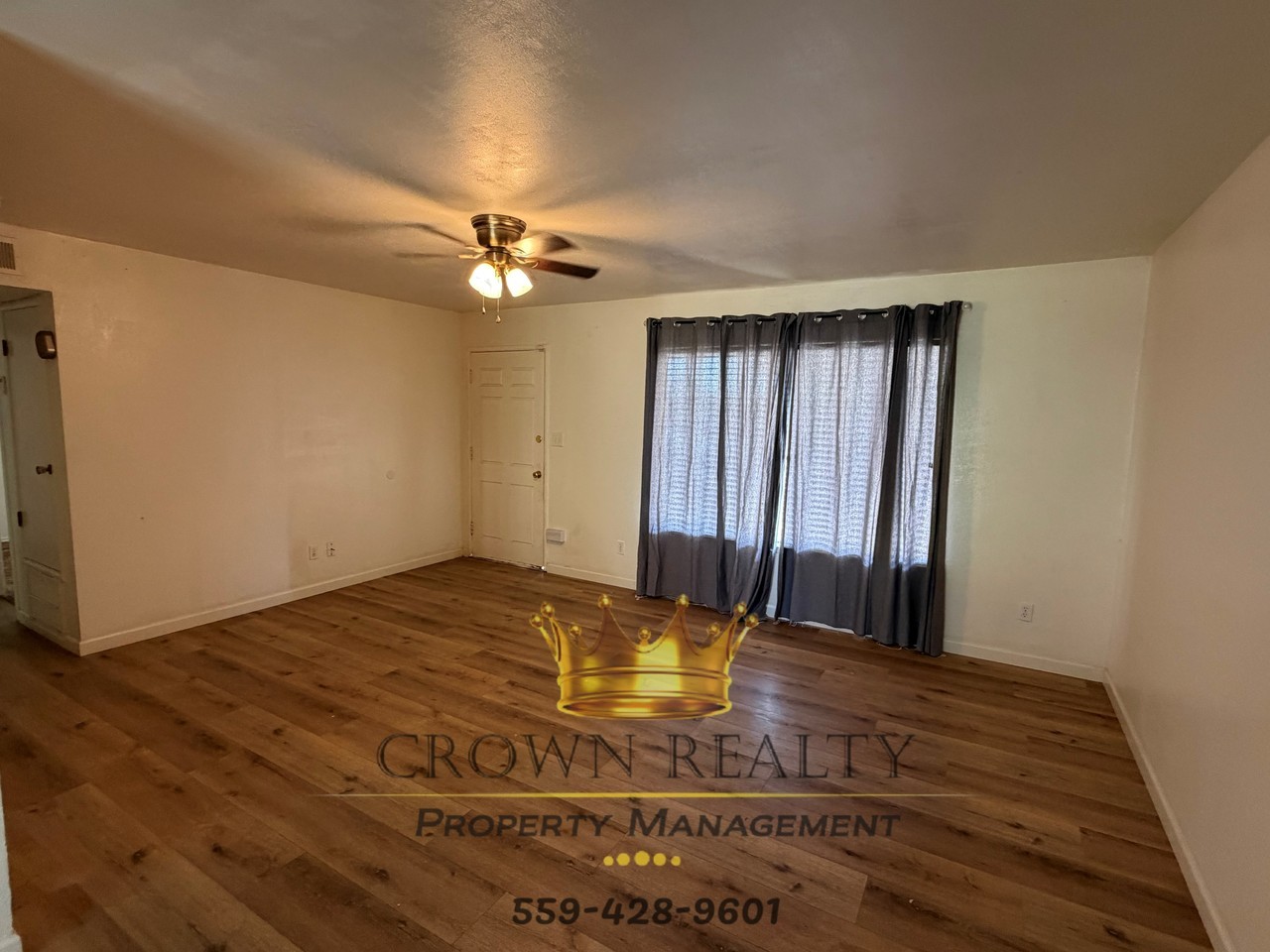 1516 W Oriole Dr #1 - Photo 3 of 13