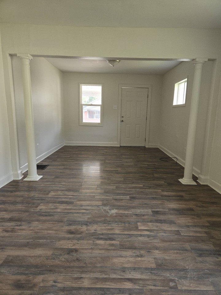 419 N Beville Ave #1 - Photo 4 of 8