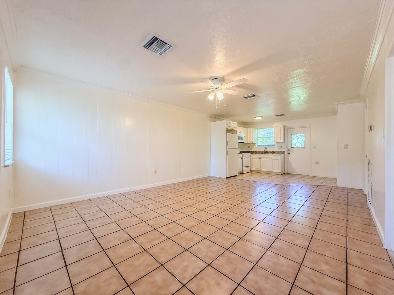 3075 Floweva St #3075 - Photo 3 of 15