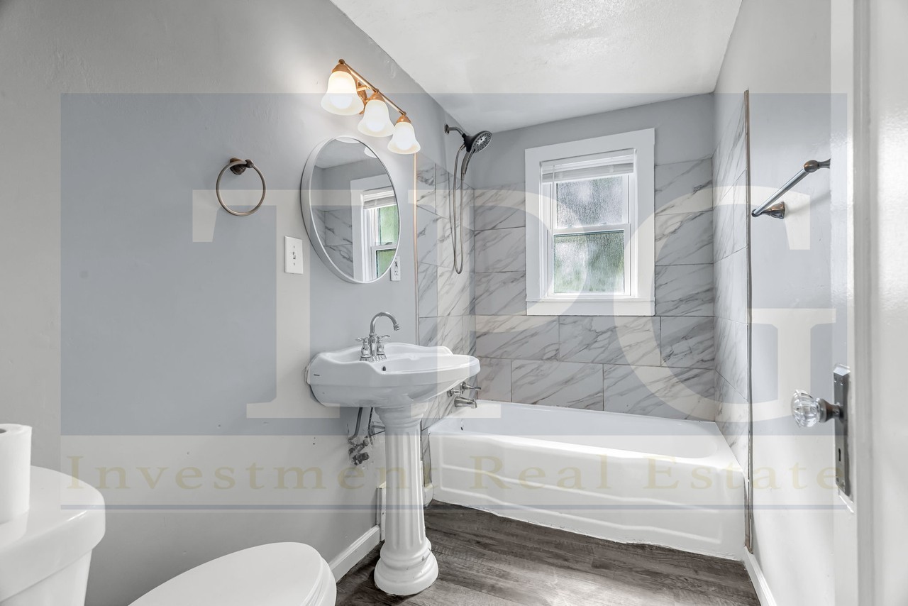 8720 N Grand Ave #1 - Photo 5 of 20
