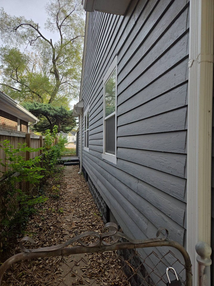 2849 Brookside Ave #1 - Photo 3 of 22