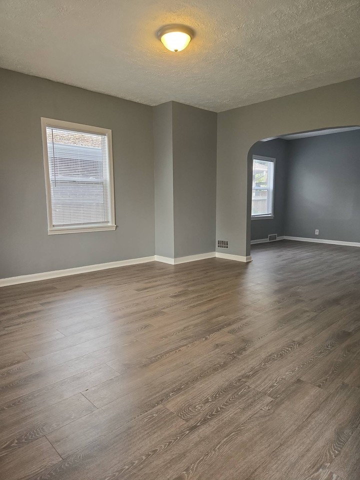 2849 Brookside Ave #1 - Photo 7 of 22