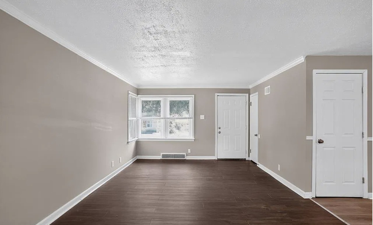 9765 Colony Dr #1 - Photo 3 of 8