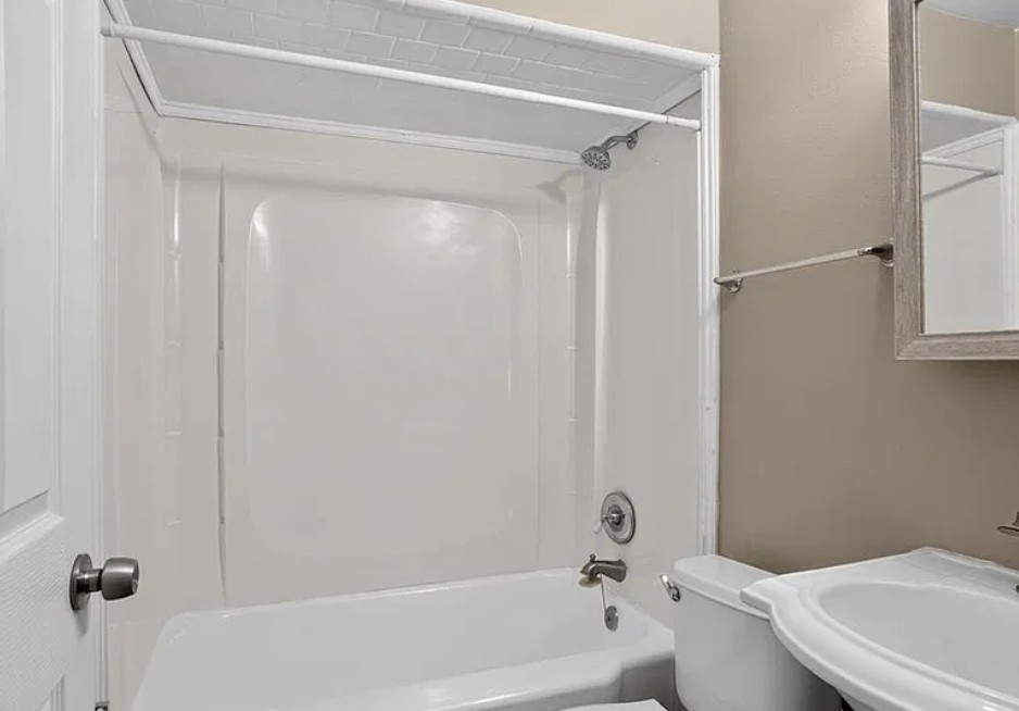 9765 Colony Dr #1 - Photo 7 of 8