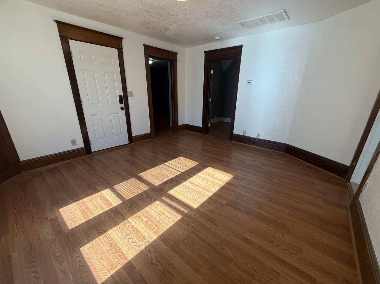 1040 Jessie St #2 - Photo 4 of 10