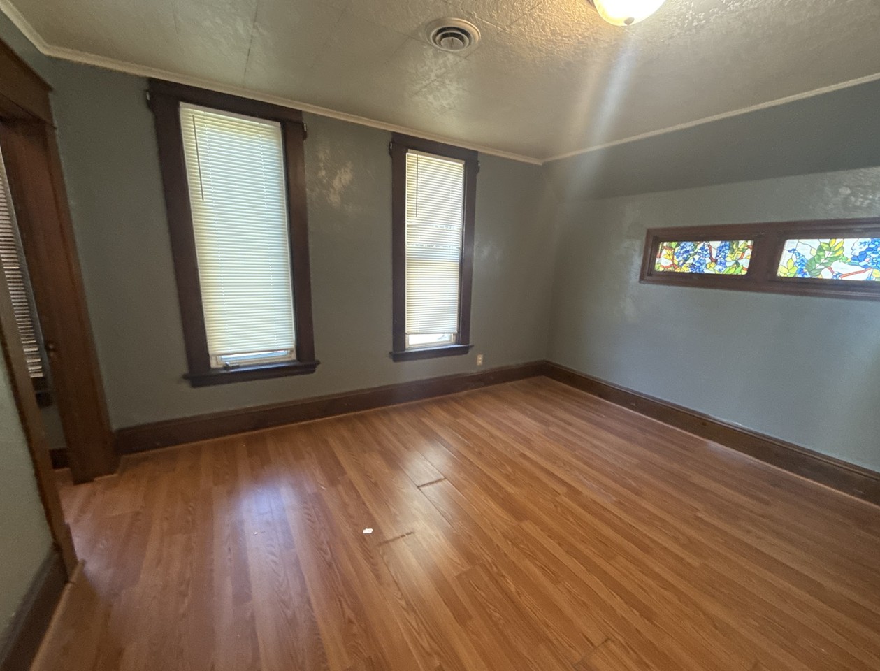 1040 Jessie St #2 - Photo 6 of 10