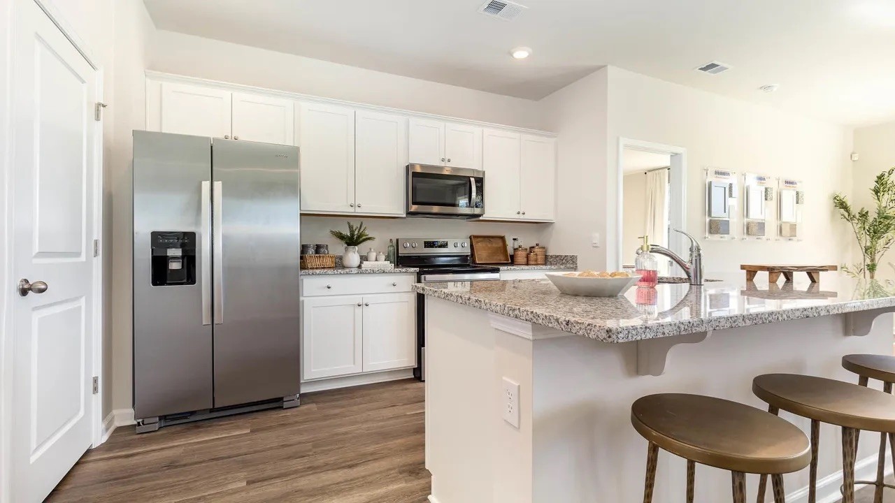 271 Ridley St #1 - Photo 3 of 14