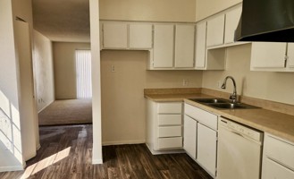 2846 E Kathleen Rd #201 - Photo 1 of 1