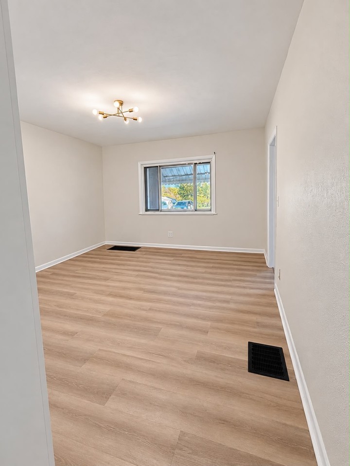 276 Mckinley Ave #1 - Photo 2 of 11