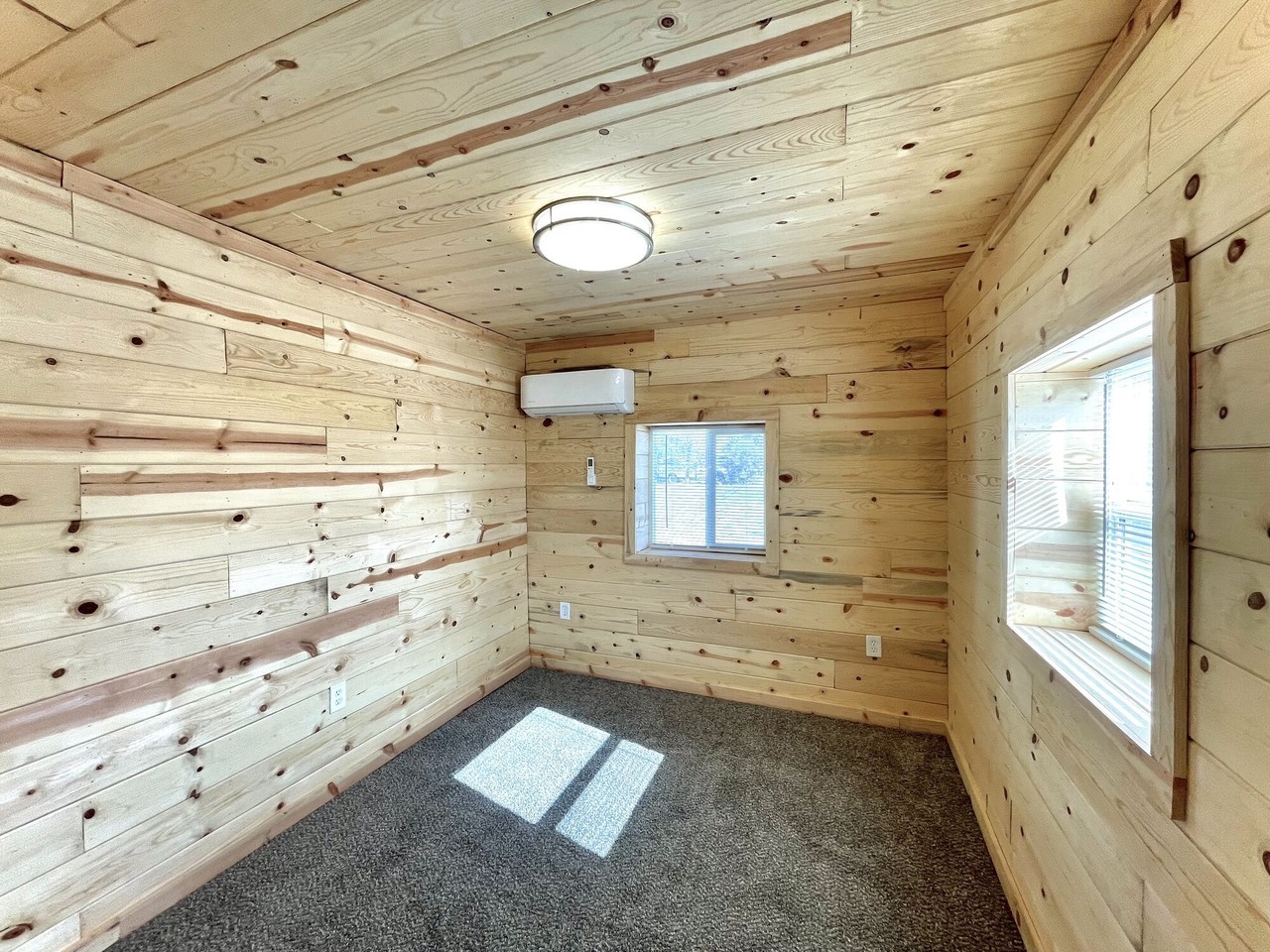 204 8th St #1 - Photo 4 of 10