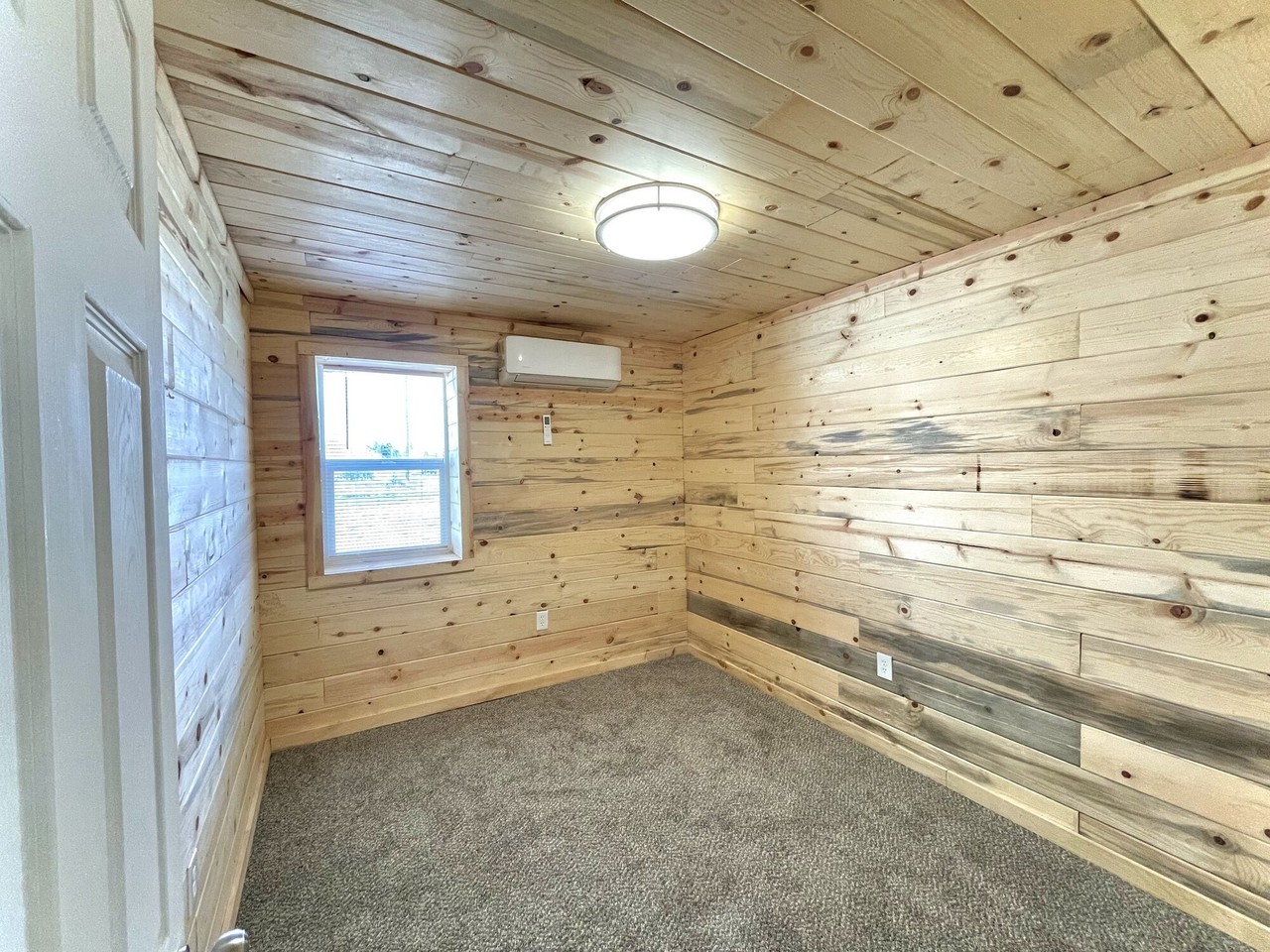 204 8th St #1 - Photo 7 of 10