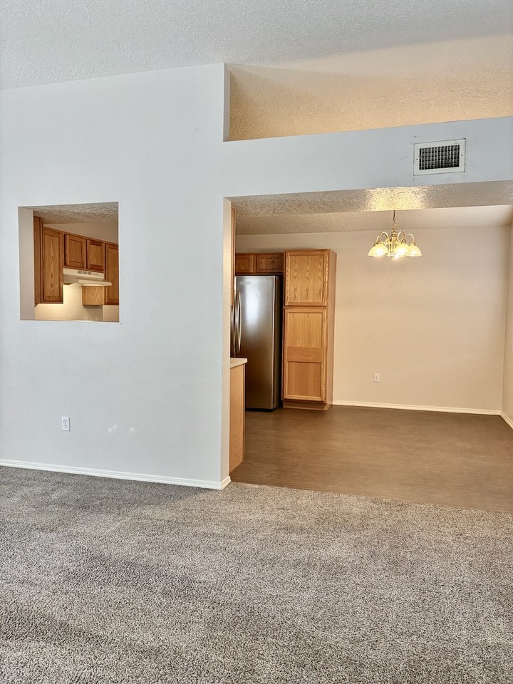 5815 Burgos Ave Nw #1 - Photo 7 of 30