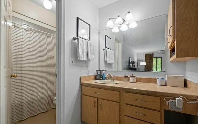 2800 Lee Oaks Place, Unit 200 - Photo 6 of 7