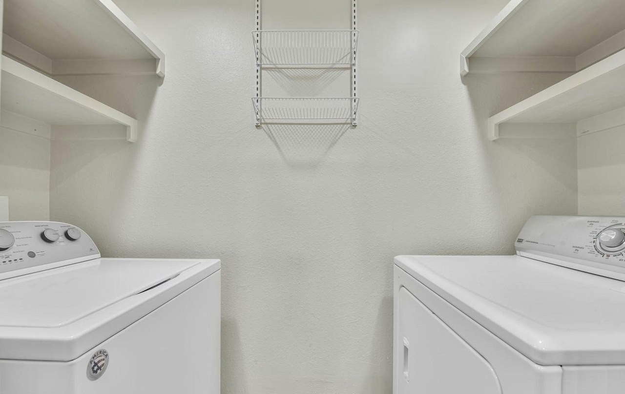 1503 Lincoln Way, Unit 150 - Photo 5 of 7