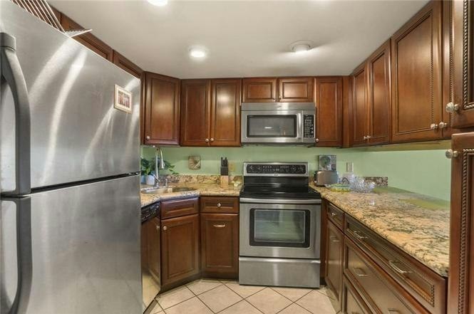 4000 Davey Street, Unit 400 - Photo 2 of 7