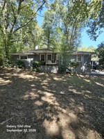 featured image of 1529 Foster Ave