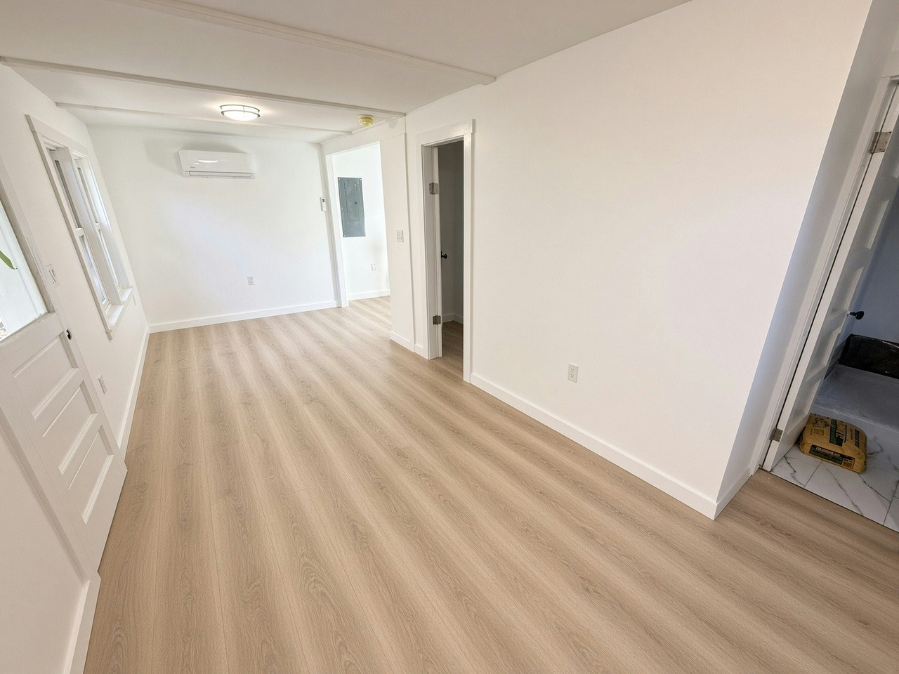 23 Hobart Road - Photo 5 of 13