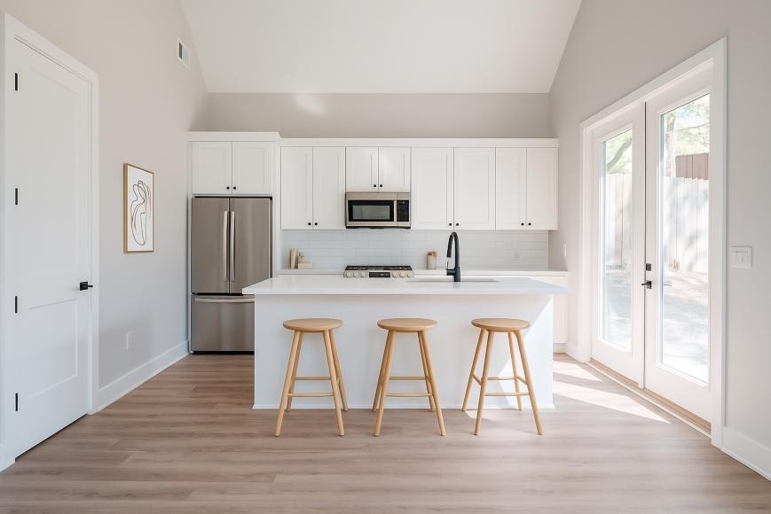 629 Stokeswood Ave Se - Photo 5 of 10