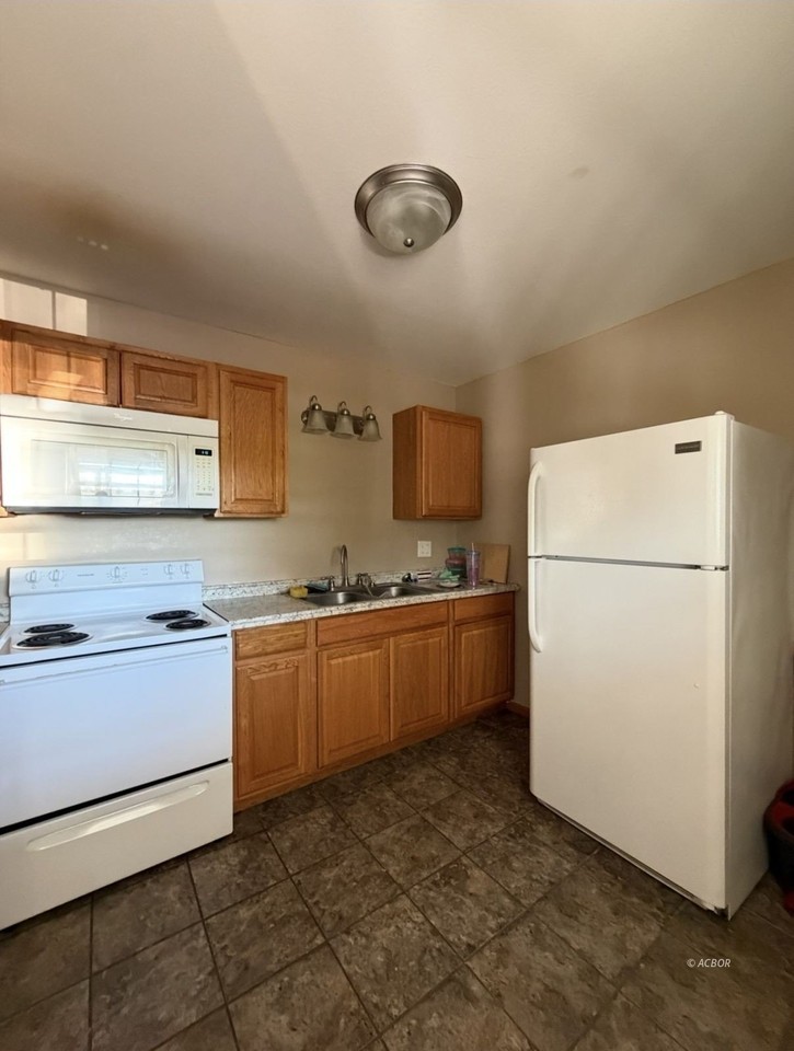 34 Left Fork Rd #B - Photo 4 of 6