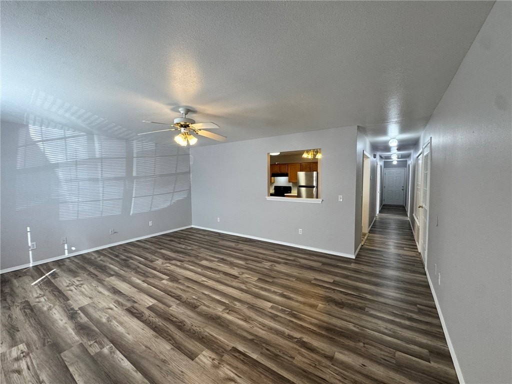 53B Holly Dr - Photo 3 of 12