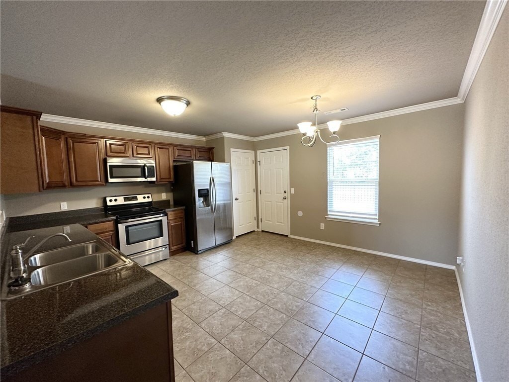 410 Mckissic Spring Rd - Photo 4 of 21