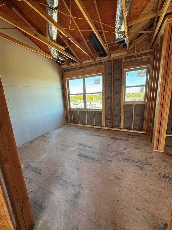 903 W North St - Photo 3 of 13