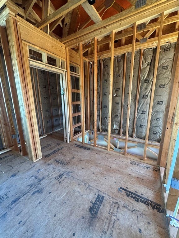 903 W North St - Photo 4 of 13