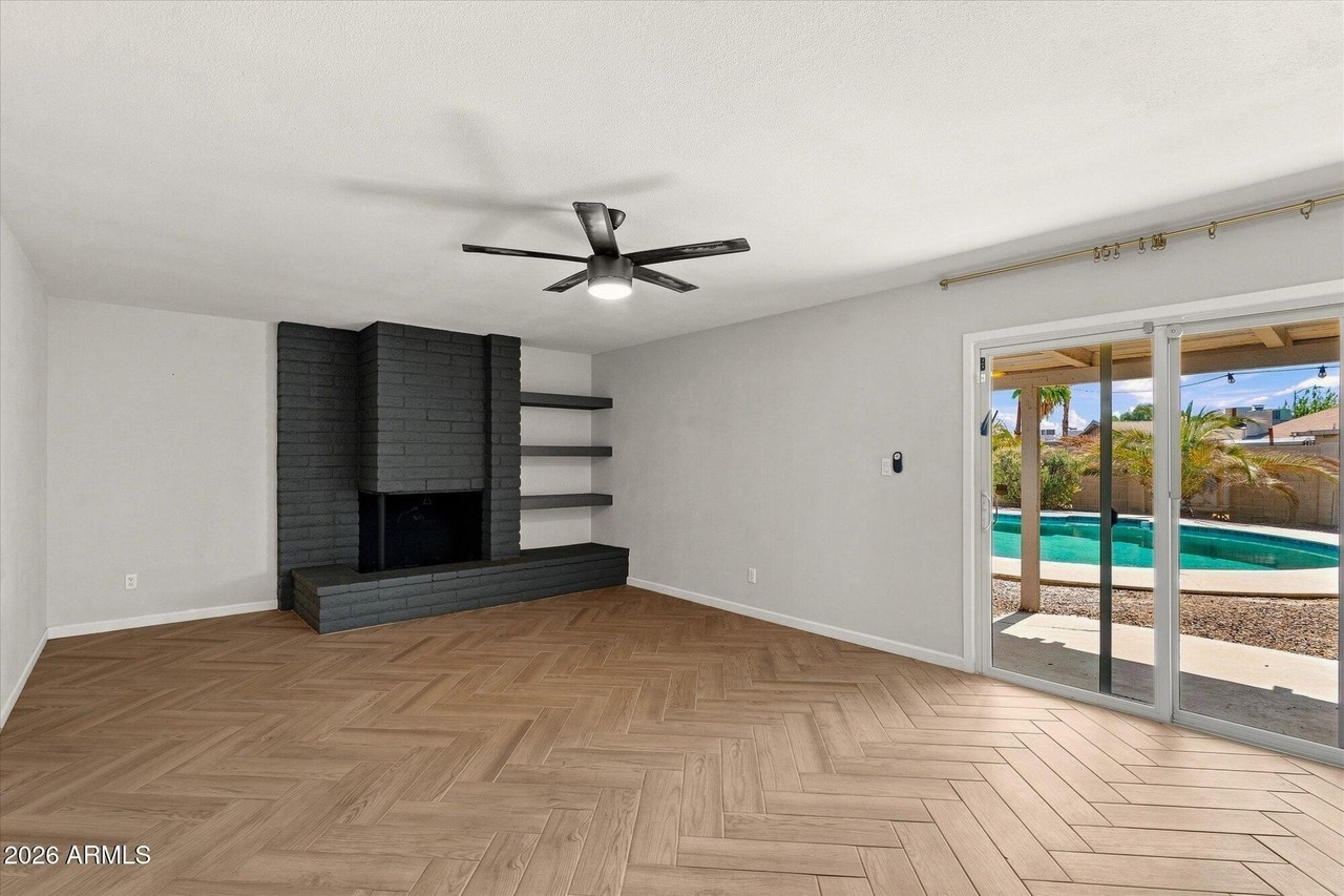 3127 W Yucca St - Photo 2 of 25