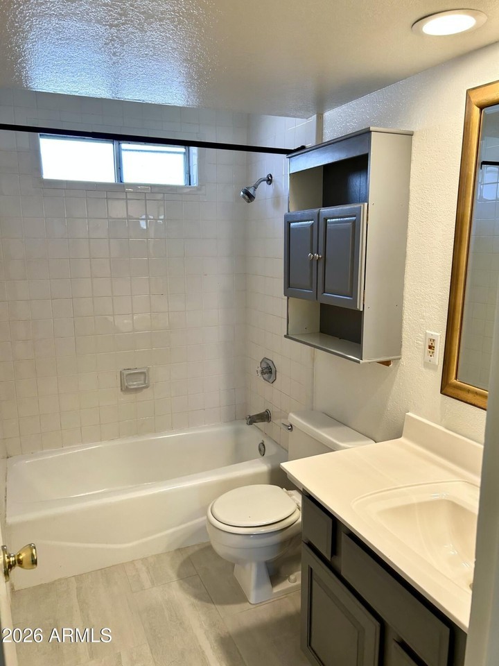 6124 W Nancy Rd - Photo 7 of 17