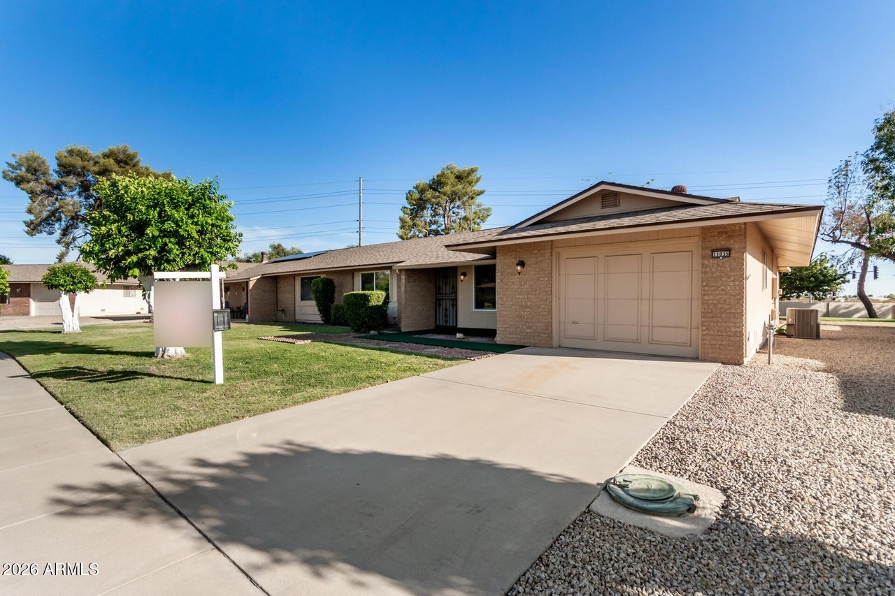 11035 W Tonada Dr - Photo 2 of 24