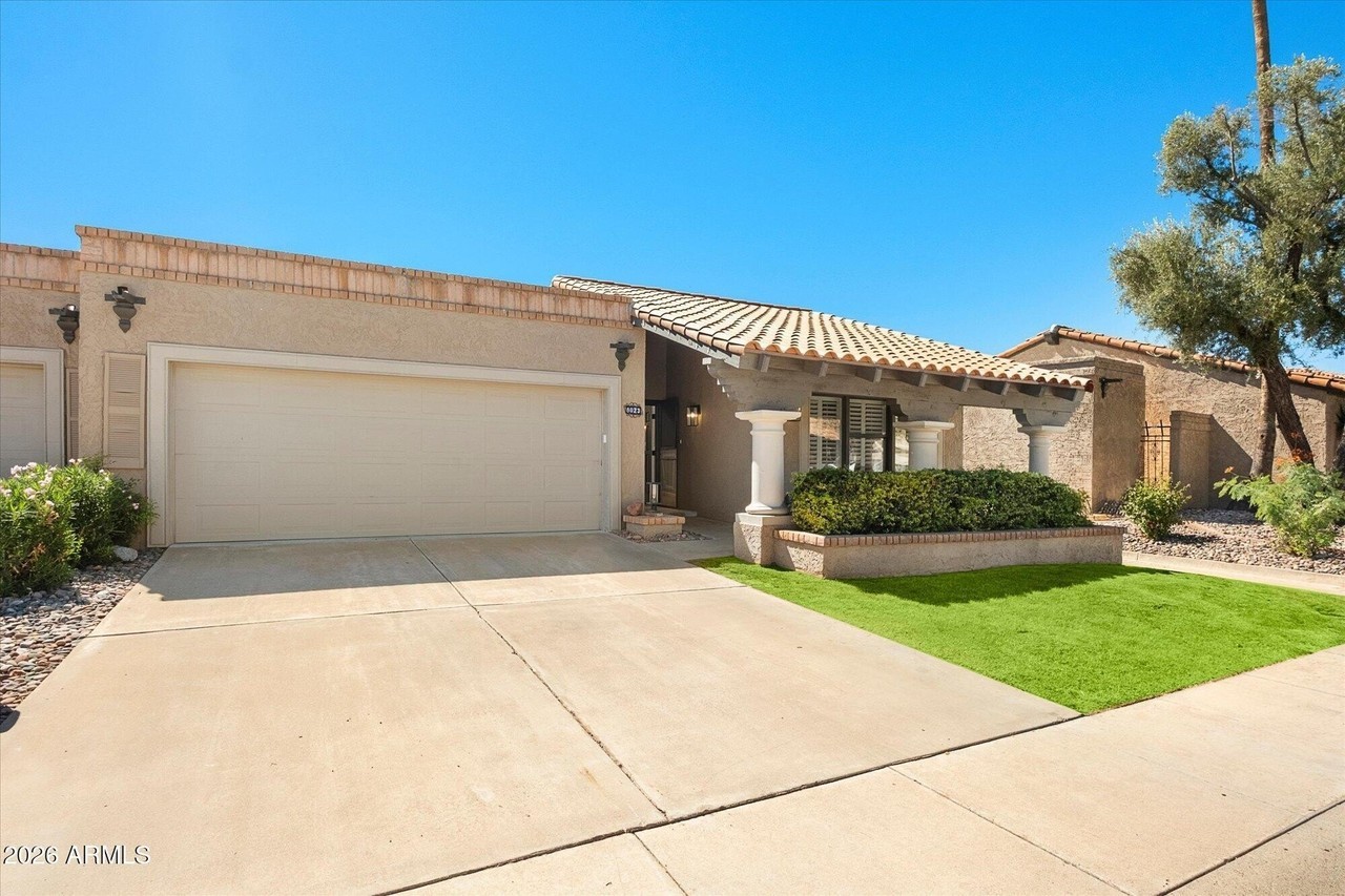 8023 E Via Del Desierto - Photo 4 of 37