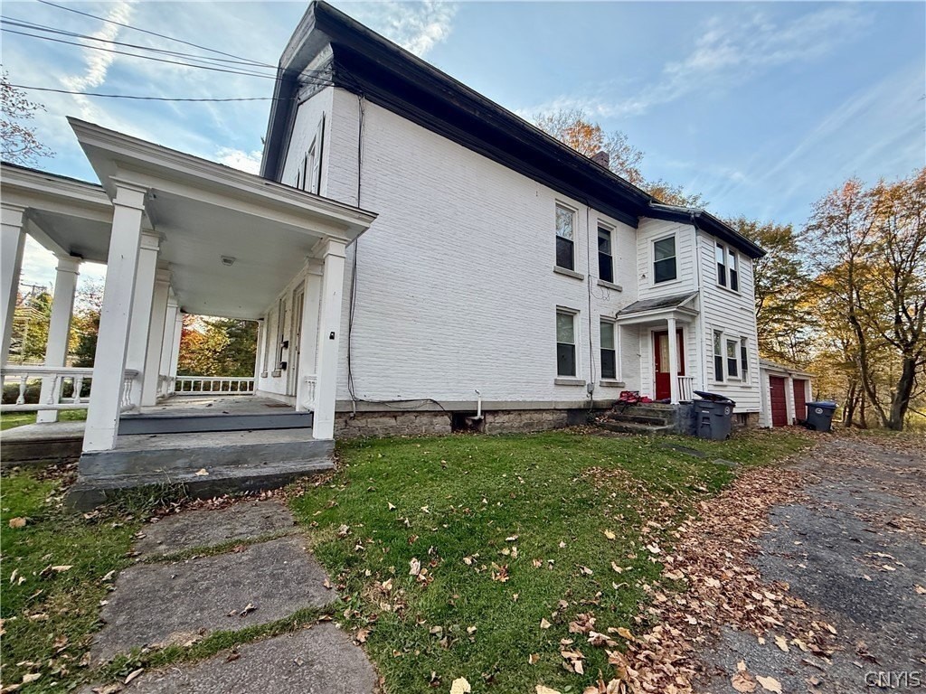 142 Washington St #B - Photo 3 of 19