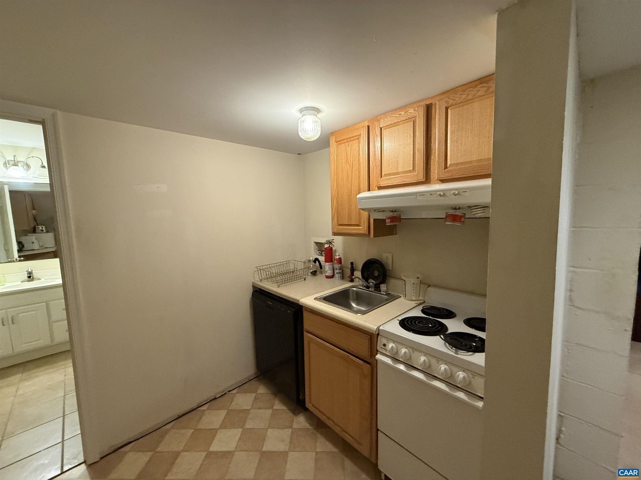 1619 King Mountain Rd - Photo 4 of 8