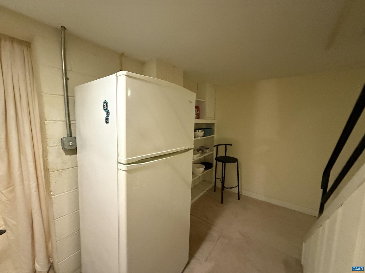 1619 King Mountain Rd - Photo 5 of 8