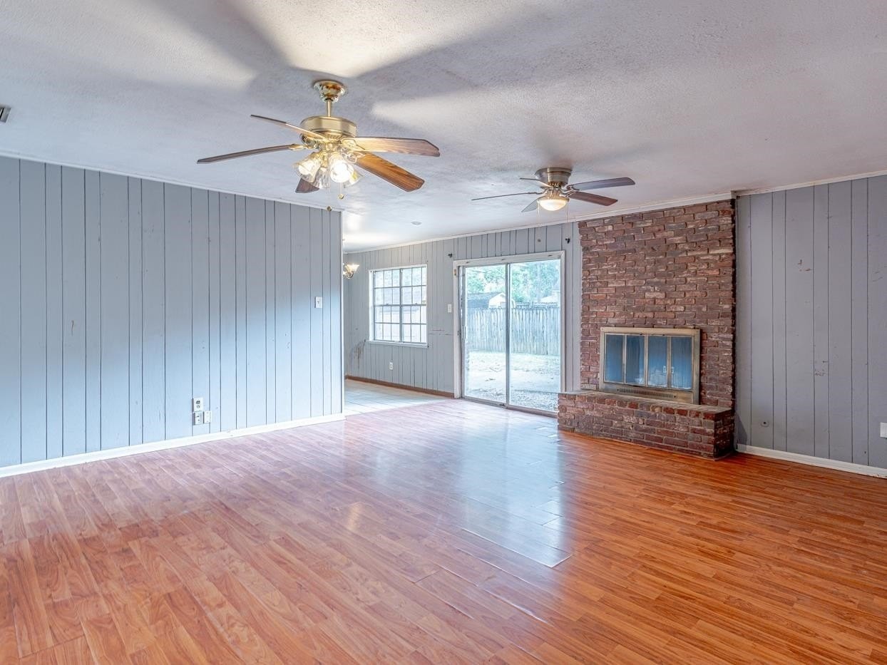 6612 Tena Ln - Photo 3 of 13