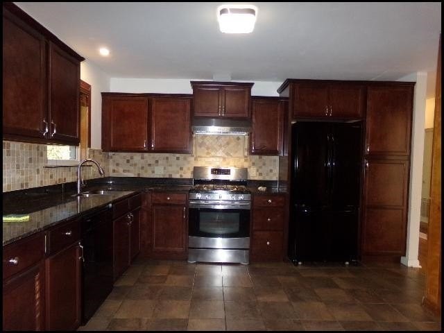 9010 W Markham St - Photo 6 of 20