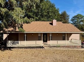 featured image of 1918 Doris Dr