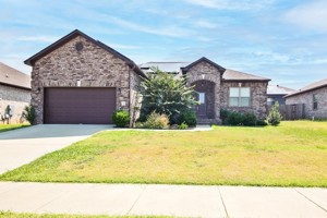 featured image of 15 Cimarron Cir