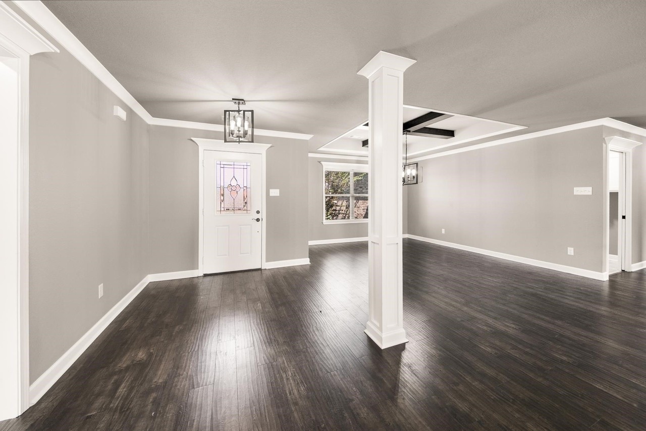 15 Cimarron Cir - Photo 2 of 29