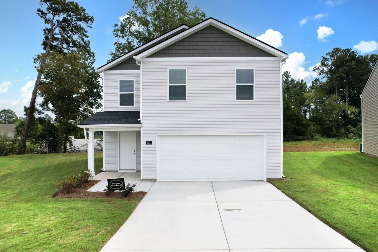 134 Evergreen Cir - Photo 2 of 39