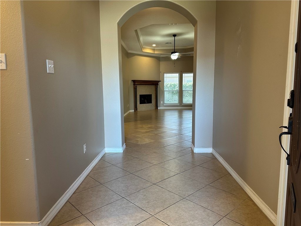 7525 Brush Creek Dr - Photo 2 of 28