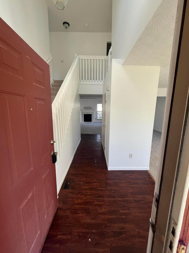 3139 Aldgate St - Photo 3 of 21