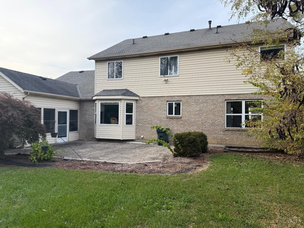 6961 Ash Creek Ct - Photo 4 of 4
