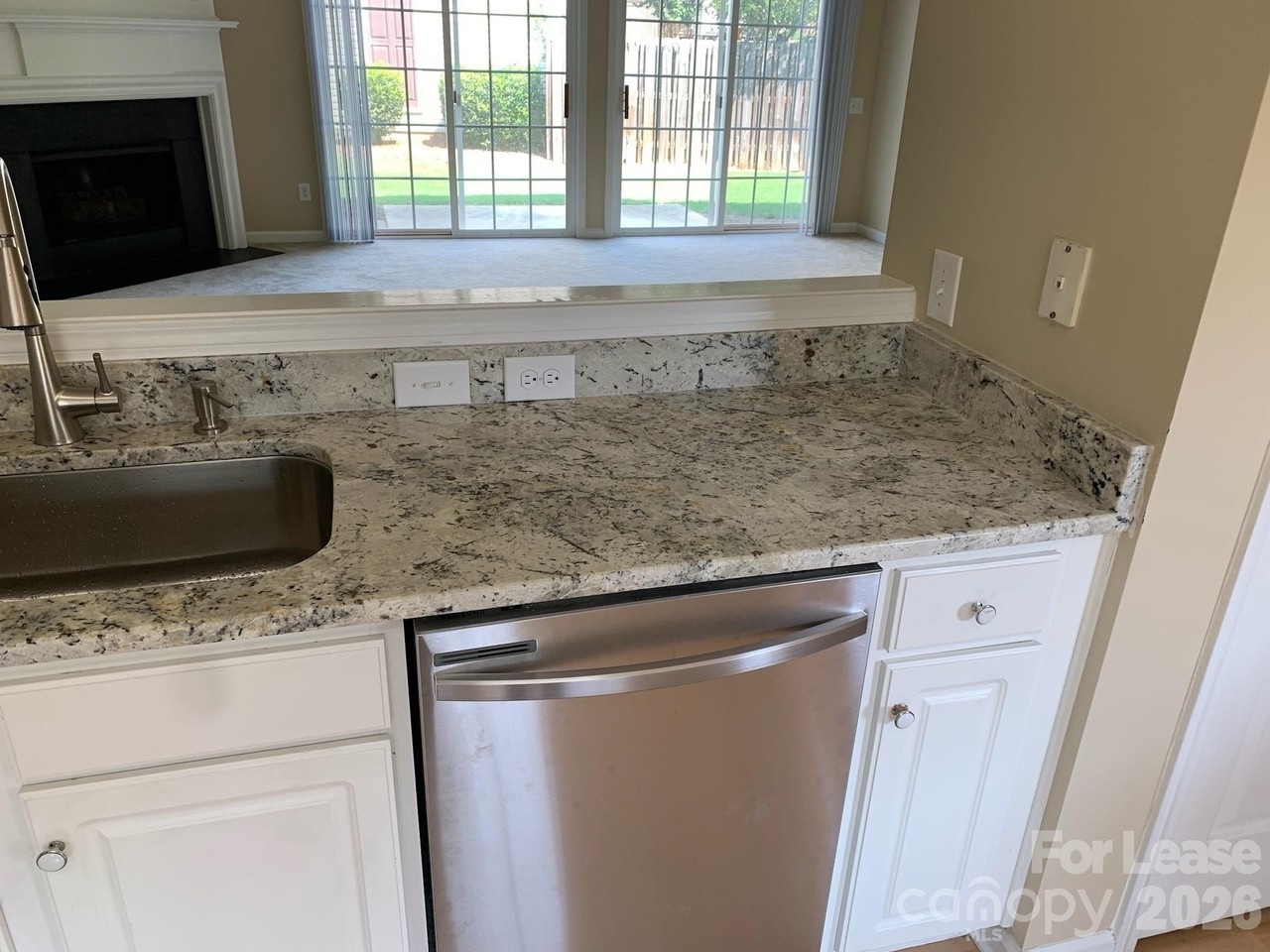 3163 Mannington Dr #3163 - Photo 4 of 4