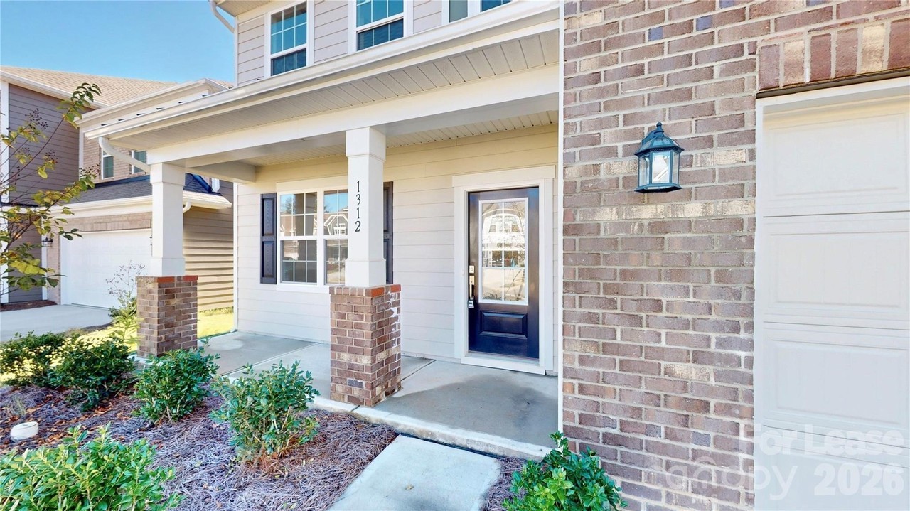 1312 Swift Ln - Photo 2 of 35