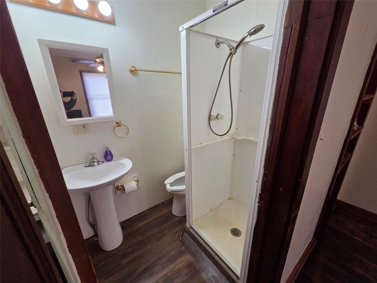 108 Nw Grant St - Photo 5 of 5